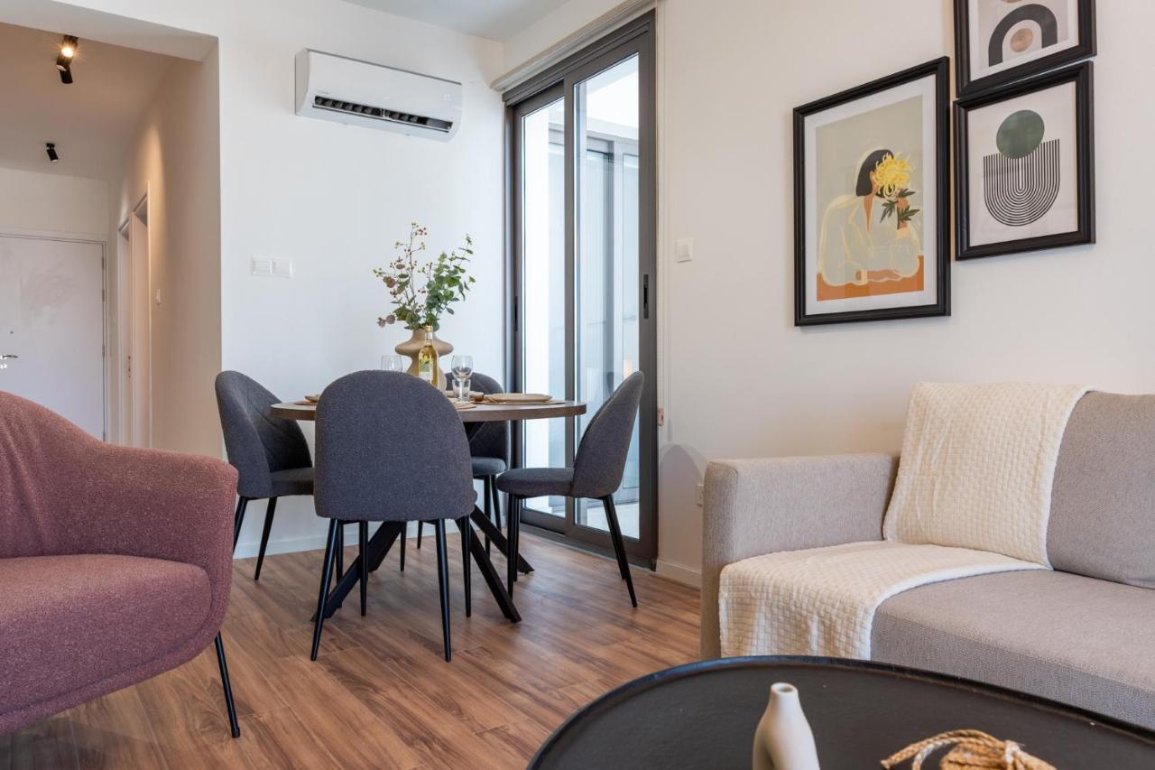 Latte'S Prime 1-Bedroom Apartment In Ларнака Экстерьер фото
