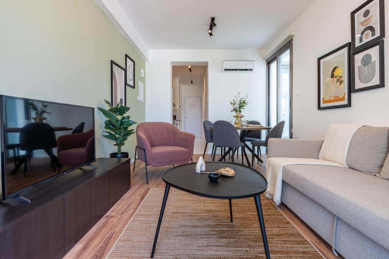 Latte'S Prime 1-Bedroom Apartment In Ларнака Экстерьер фото